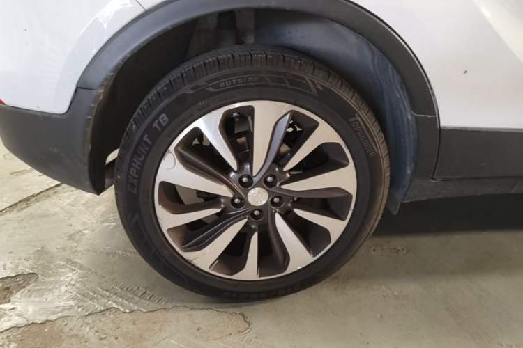 Used Buick Encore 2016 18T Automatic Two-Wheel Drive Urban Elite Model Right Rear Wheel Hub