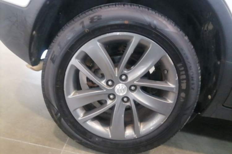 Used Buick Encore 2016 18T Automatic Two-Wheel Drive Urban Leading Edition Right Rear Wheel Hub