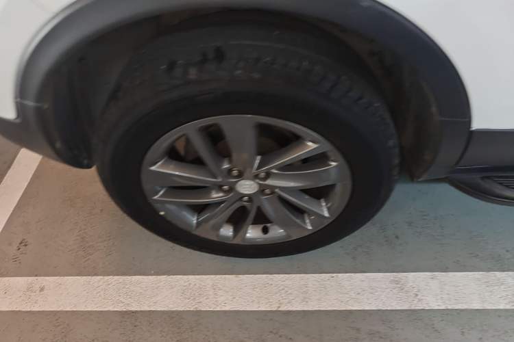 Used Buick Encore 2016 18T Automatic Two-Wheel Drive Urban Leading Edition Right Rear Wheel Hub