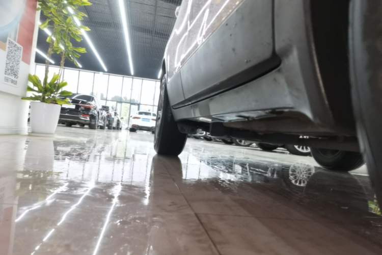 Used Buick Encore 2016 18T Automatic Two-Wheel Drive Urban Fashion Model Right Side Sill
