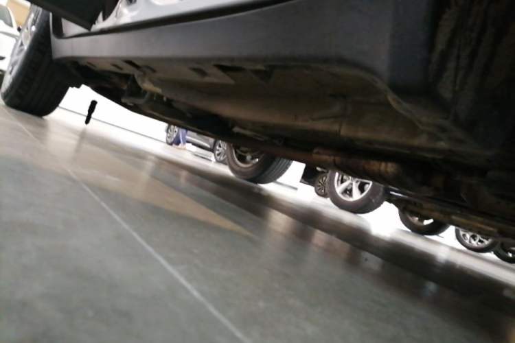 Used Buick Encore 2016 18T Automatic Two-Wheel Drive Urban Leading Edition Right Side Sill