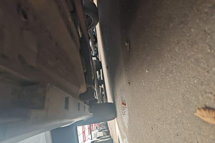 Used Buick Encore 2016 18T Automatic Two-Wheel Drive Urban Elite Model Right Side Sill