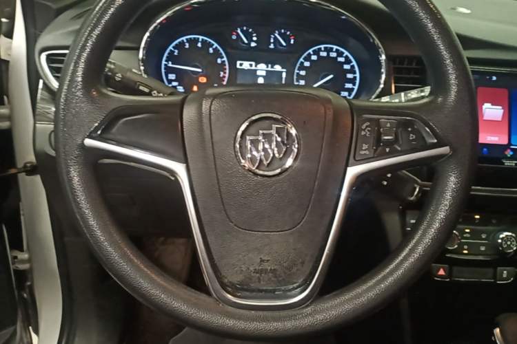 Used Buick Encore 2016 18T Automatic Two-Wheel Drive Urban Leading Edition Steering Wheel