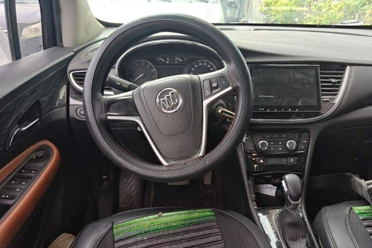 Used Buick Encore 2016 18T Automatic Two-Wheel Drive Urban Leading Edition Steering Wheel