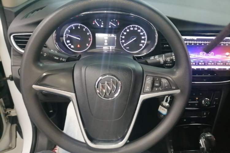 Used Buick Encore 2016 18T Automatic Two-Wheel Drive Urban Leading Edition Steering Wheel