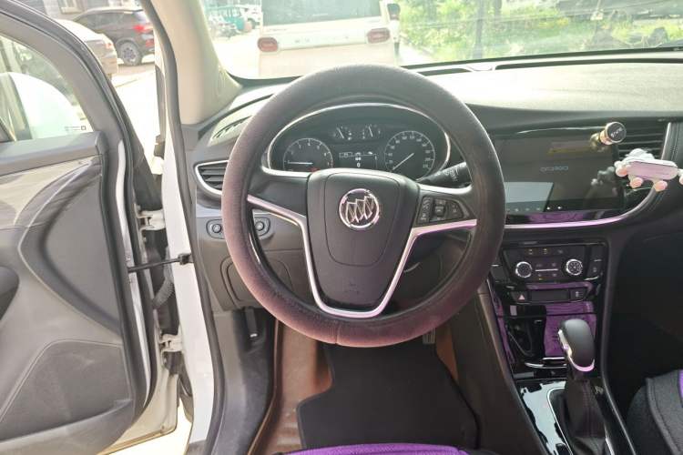 Used Buick Encore 2016 18T Automatic Two-Wheel Drive Urban Leading Edition Steering Wheel
