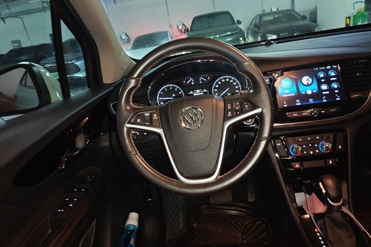 Used Buick Encore 2016 18T Automatic Two-Wheel Drive Urban Elite Model Steering Wheel