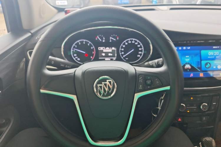 Used Buick Encore 2016 18T Automatic Two-Wheel Drive Urban Leading Edition Steering Wheel