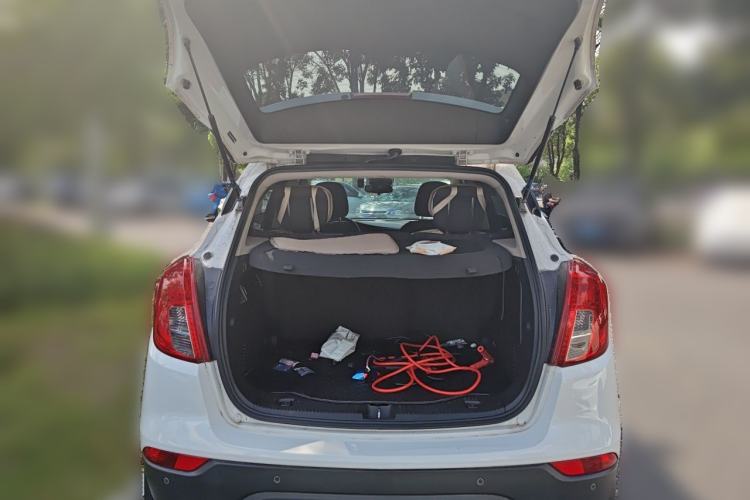 Used Buick Encore 2016 18T Automatic Two-Wheel Drive Urban Leading Edition Trunk