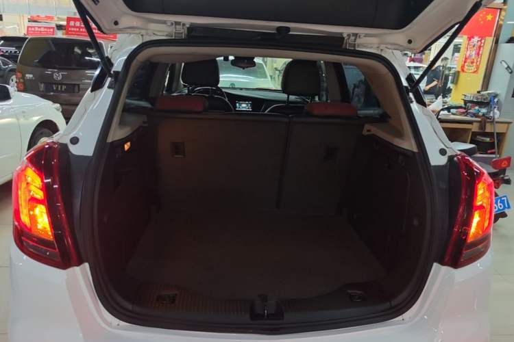 Used Buick Encore 2016 18T Automatic Two-Wheel Drive Urban Elite Model Trunk