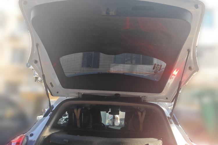 Used Buick Encore 2016 18T Manual Two-Wheel Drive Urban Advanced Model Trunk