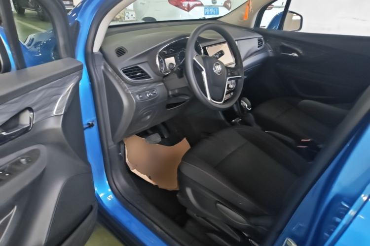 Used Buick Encore 2017 18T Automatic Two-Wheel Drive Urban Fashion Model Driver Seat