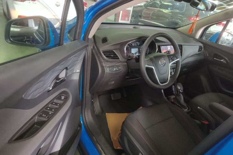 Used Buick Encore 2017 18T Automatic Two-Wheel Drive Urban Fashion Model Driver Seat