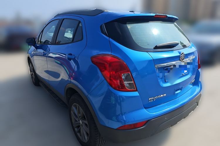 Used Buick Encore 2017 18T Automatic Two-Wheel Drive Urban Fashion Model Exterior 3