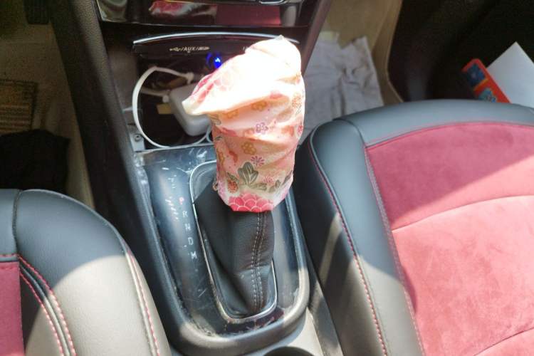 Used Buick Encore 2017 18T Automatic Two-Wheel Drive Urban Elite Model Gear Lever