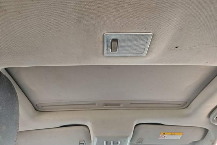 Used Buick Encore 2017 18T Automatic Two-Wheel Drive Urban Leading Model Headliner
