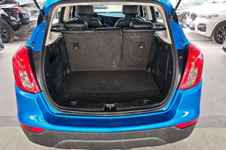 Used Buick Encore 2017 18T Automatic Two-Wheel Drive Urban Leading Model Trunk