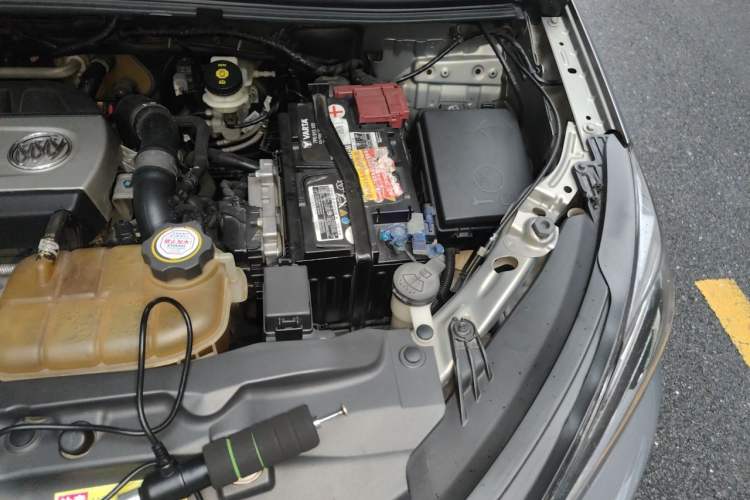 Used Buick Encore 2017 18T Automatic Two-Wheel Drive Urban Leading Model Engine Bay Left