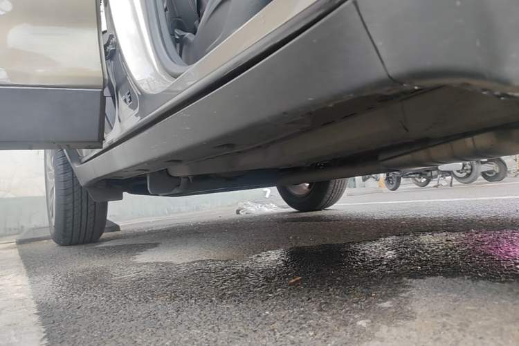 Used Buick Encore 2017 18T Automatic Two-Wheel Drive Urban Fashion Model Right Side Sill
