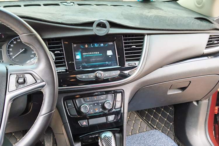 Used Buick Encore 2017 18T Automatic Two-Wheel Drive Urban Elite Model Audio And AC Panel