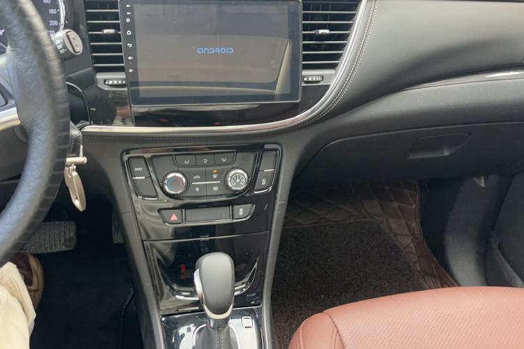 Used Buick Encore 2017 18T Automatic Two-Wheel Drive Urban Leading Model Audio And AC Panel