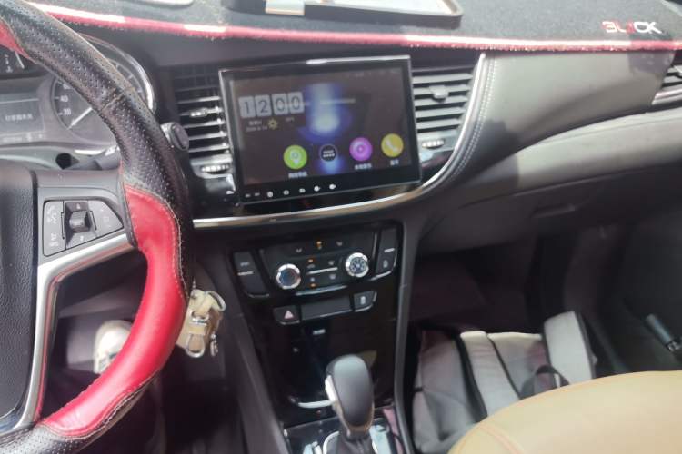 Used Buick Encore 2017 18T Automatic Two-Wheel Drive Urban Leading Model Audio And AC Panel