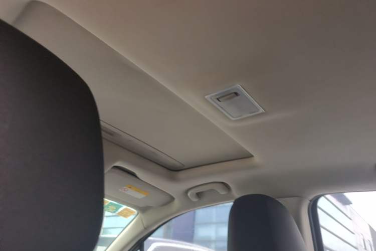 Used Buick Encore 2017 18T Automatic Two-Wheel Drive Urban Leading Model Headliner
