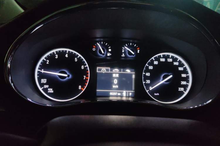 Used Buick Encore 2017 18T Automatic Two-Wheel Drive Urban Leading Model Instrument Cluster
