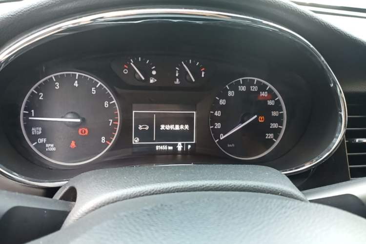 Used Buick Encore 2017 18T Automatic Two-Wheel Drive Urban Fashion Model Instrument Cluster