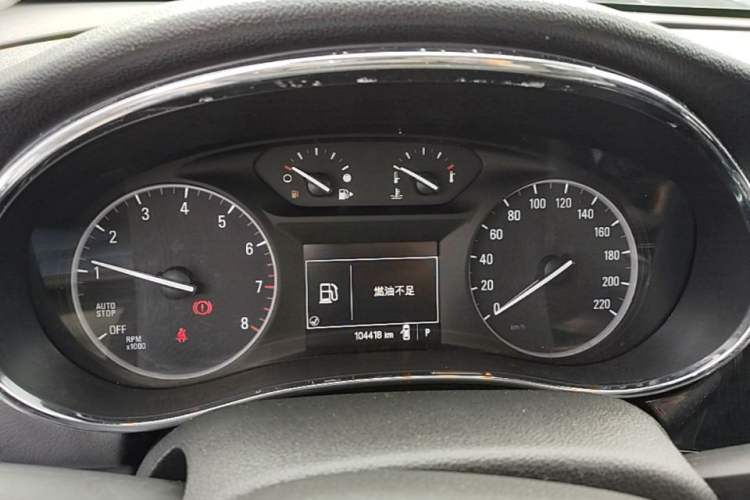 Used Buick Encore 2017 18T Automatic Two-Wheel Drive Urban Leading Model Instrument Cluster