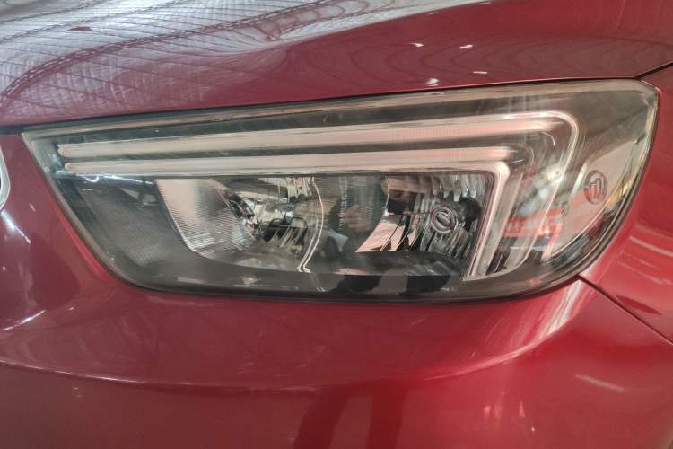 Used Buick Encore 2017 18T Automatic Two-Wheel Drive Urban Leading Model Left Front Headlight