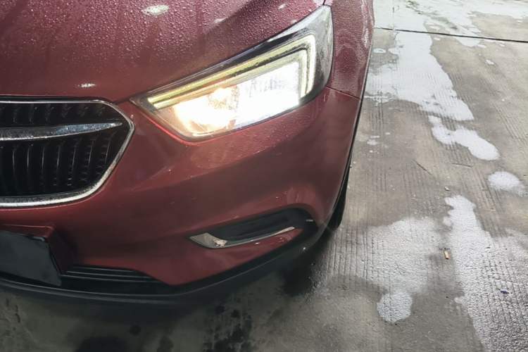 Used Buick Encore 2017 18T Automatic Two-Wheel Drive Urban Leading Model Left Front Headlight
