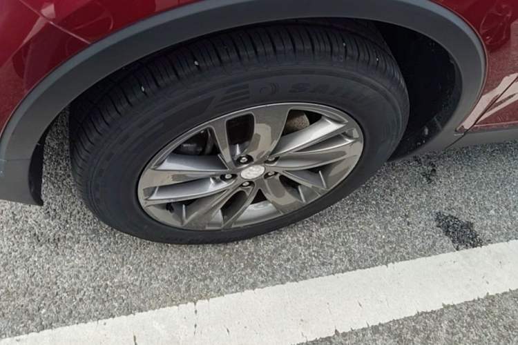 Used Buick Encore 2017 18T Automatic Two-Wheel Drive Urban Leading Model Left Front Wheel Hub