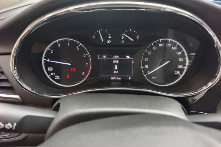 Used Buick Encore 2017 18T Automatic Two-Wheel Drive Urban Leading Model Odometer Close Up