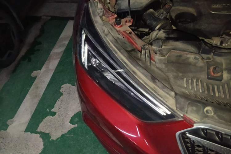 Used Buick Encore 2017 18T Automatic Two-Wheel Drive Urban Leading Model Right Front Headlight