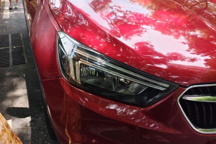 Used Buick Encore 2017 18T Automatic Two-Wheel Drive Urban Leading Model Right Front Headlight