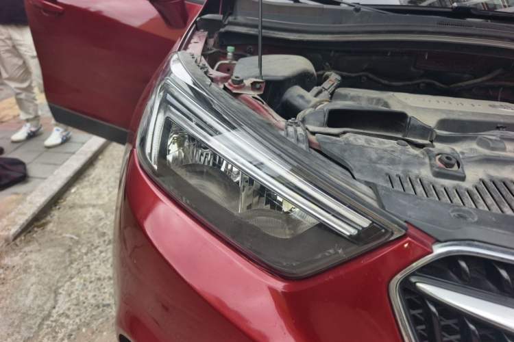 Used Buick Encore 2017 18T Automatic Two-Wheel Drive Urban Leading Model Right Front Headlight