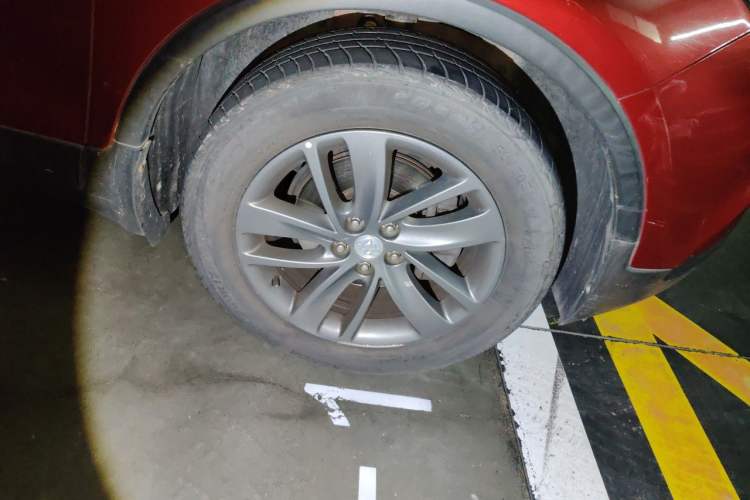 Used Buick Encore 2017 18T Automatic Two-Wheel Drive Urban Leading Model Right Front Wheel Hub