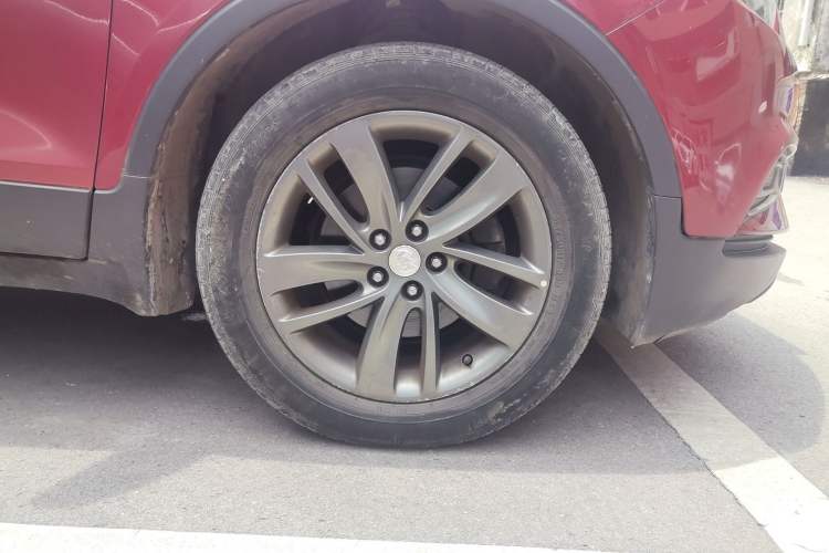 Used Buick Encore 2017 18T Automatic Two-Wheel Drive Urban Leading Model Right Front Wheel Hub