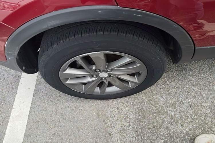 Used Buick Encore 2017 18T Automatic Two-Wheel Drive Urban Leading Model Right Rear Wheel Hub