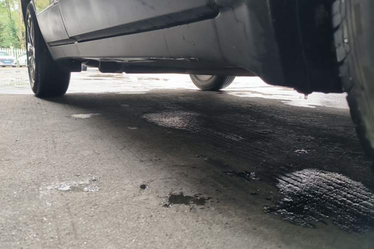 Used Buick Encore 2017 18T Automatic Two-Wheel Drive Urban Leading Model Right Side Sill