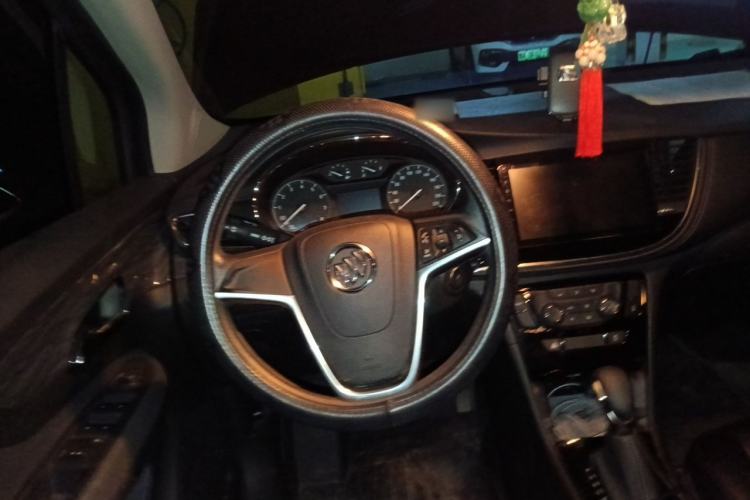 Used Buick Encore 2017 18T Automatic Two-Wheel Drive Urban Leading Model Steering Wheel
