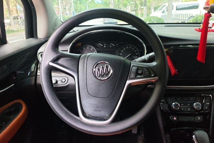Used Buick Encore 2017 18T Automatic Two-Wheel Drive Urban Leading Model Steering Wheel