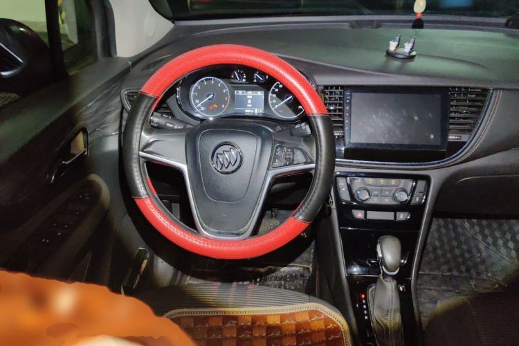 Used Buick Encore 2017 18T Automatic Two-Wheel Drive Urban Leading Model Steering Wheel