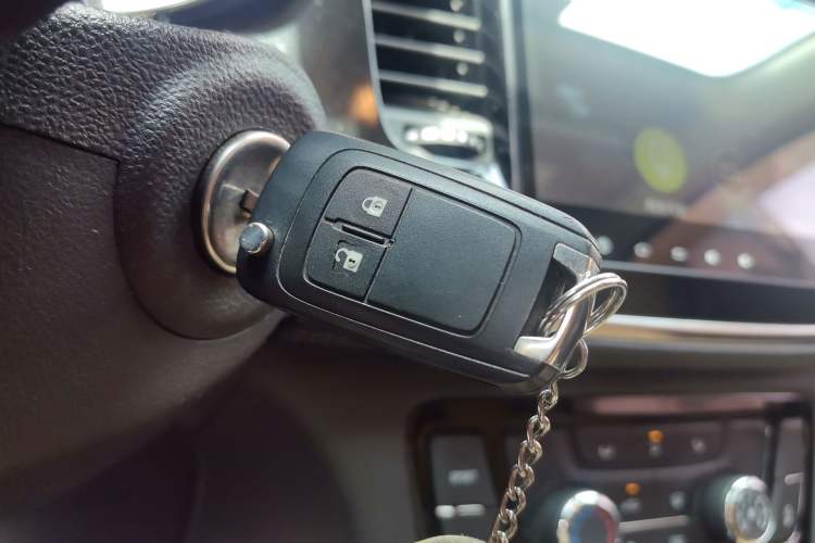 Used Buick Encore 2017 18T Automatic Two-Wheel Drive Urban Leading Model Vehicle Key