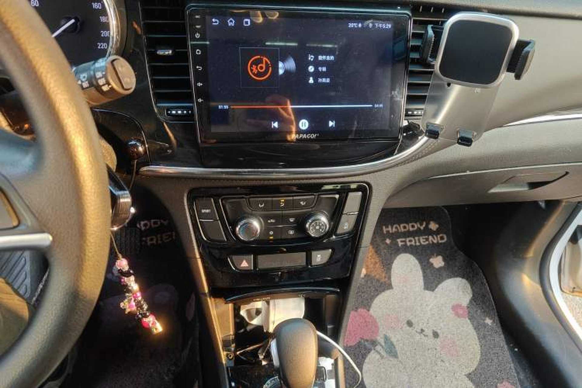 Used Buick Encore 2017 18T Automatic Two-Wheel Drive Urban Leading Model Audio And AC Panel