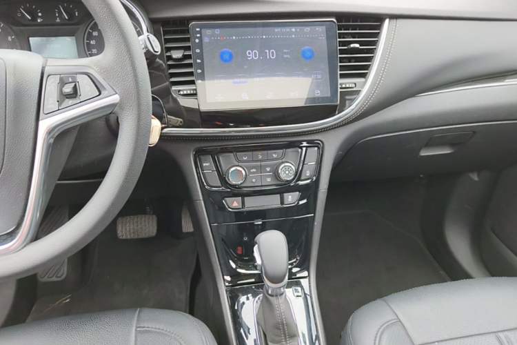 Used Buick Encore 2017 18T Automatic Two-Wheel Drive Urban Leading Model Audio And AC Panel