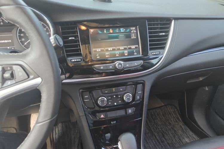 Used Buick Encore 2017 18T Automatic Two-Wheel Drive Urban Elite Model Audio And AC Panel