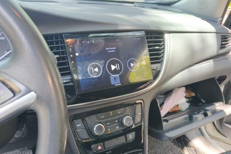 Used Buick Encore 2017 18T Automatic Two-Wheel Drive Urban Fashion Model Audio And AC Panel