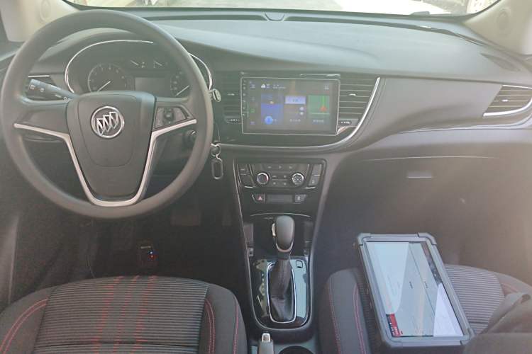 Used Buick Encore 2017 18T Automatic Two-Wheel Drive Urban Leading Model Audio And AC Panel